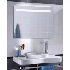 Miroir de salle de bains Pradel avec éclairage LED horizontale - 556704
